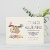 Niedliche braune Fliege, die von einer Zweig-Babyd Einladung (Stehend Vorderseite)