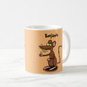 Niedliche braune Ratte hält Cartoon hoch Kaffeetasse (VorderseiteRechts)