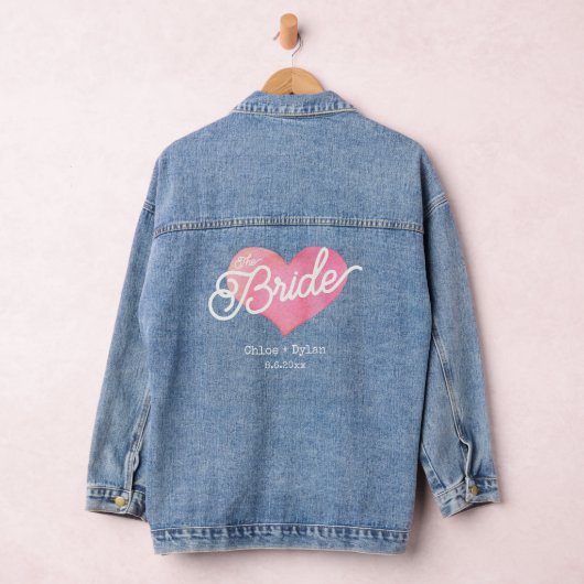 Niedliche Bride Script Heart Wedding Custom Jeansjacke (Hangar)