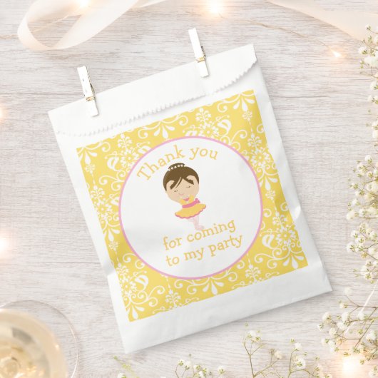 Niedliche Brünette Ballerina "I went to" Geschenktütchen (Ausgeschnitten)