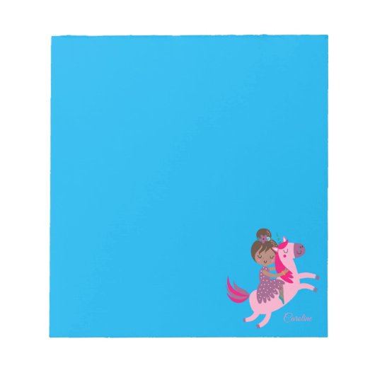 Niedliche Brünette Hair Riding on a Unicorn Notizblock (Vorderseite)