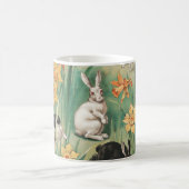Niedliche Bunnies mit düsteren Blume Antikes Oster Kaffeetasse (Mittel)