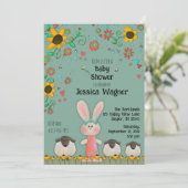 Niedliche Bunny Lambs Daisies Baby Unisex Einladung (Stehend Vorderseite)