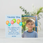 Niedliche Bunte Balloons Kindergeburtstag Foto Dankeskarte (Stehend Vorderseite)