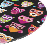 niedliche bunte Eule scherzt Muster Schneidebrett (Ecke)