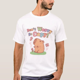 Niedliche Capybara und Schmetterlinge machen sich T-Shirt