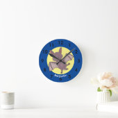 Niedliche Cartoon-Illustration Runde Wanduhr (Zuhause)