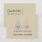 Niedliche Chemie Save the Date Postkarte (Vorne/Hinten)
