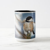 Niedliche Chickadee-Tasse Zweifarbige Tasse (Mittel)