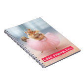 Niedliche Chipmunk-Ballerina im Tutu am Notizblock (Rechte Seite)