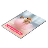 Niedliche Chipmunk-Ballerina im Tutu am Notizblock (Linke Seite)