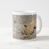 Niedliche Crawling Toad Tasse (Vorderseite Rechts)