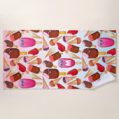 Niedliche Creme-Kon-Population Monogramm-Leckereie Strandtuch (Vorderseite)