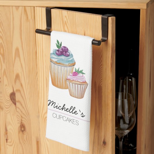 Niedliche Cup Cakes und Obst Aquarell Geschirrtuch (Drittel gefaltet)