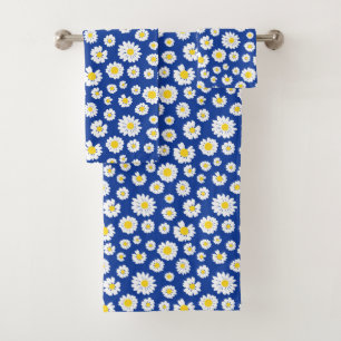 Niedliche Daisy-Blume zum blauen Hintergrund Badhandtuch Set