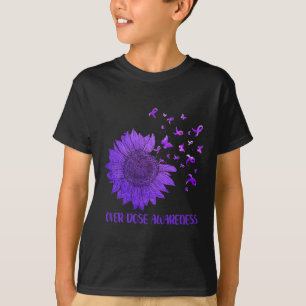 Niedliche Daisy Butterfliegen Lila Ribbon-Überdosi T-Shirt