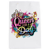 Niedliche Dame Queen Birthday Party Mittlere Geschenktüte (Vorderseite)