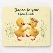 Niedliche Dancing Ducklings mit floralen Frühlings Mousepad (Vorne)
