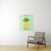 Niedliche Darstellung des Cartoon von Ananas Wandteppich (Beispiel)