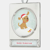 Niedliche Darstellung eines Welpen im Schnee Banner-Ornament Silber (Links)