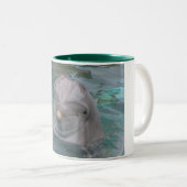 Niedliche Delphin-Tasse Zweifarbige Tasse (VorderseiteRechts)