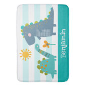 Niedliche Dinosaurier Boy Blue Stripes Name Fun Ka Badematte (Vorderseite Vertikal)