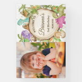 Niedliche Dinosaurier Girl Geburtstag Begrüßung Hi Banner (Vertikal)