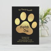 Niedliche Dog Paw Print Kids 1. Geburtstag Gold Sc Einladung (Stehend Vorderseite)