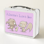 Niedliche Eichhörnchen, die einen Erdnussbaum teil Metall Brotdose (Rückseite)