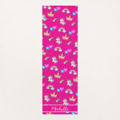 Niedliche Einhorn-Regenbogenkinder Monogram Geburt Yogamatte (Vorderseite)