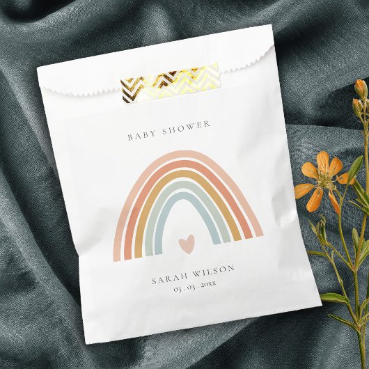 Niedliche elegante Blush Blue Heart Rainbow Baby D Geschenktütchen