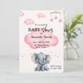 Niedliche Elephant Surprise Babydusche Rosa Einlad Einladung (Stehend Vorderseite)