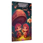 Niedliche Elfen spielen unter Pilzen Klemmbrett (Rechts)