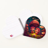 Niedliche Elfen spielen unter Pilzen Notizblock (Innenseite)