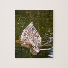 Niedliche Ente Fütternd Puzzle