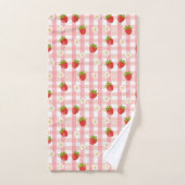 Niedliche Erdbeere und Blume auf einem rosa Gingha Badhandtuch Set (Handtuch)
