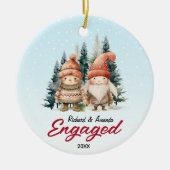 Niedliche erste Weihnachtsfeier Verlobung Normal Keramik Ornament (Vorne)