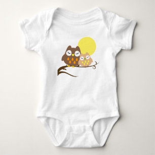 Niedliche Eule auf dem Baum Baby Strampler