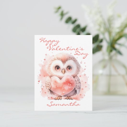 Niedliche Eule mit HerzValentinstag Postkarte (Stehend Vorderseite)