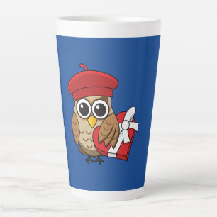 Niedliche Eule mit Red Beret and Heart Box Milchtasse