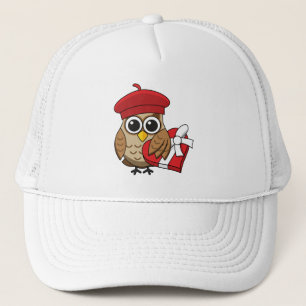 Niedliche Eule mit Red Beret and Heart Box Truckerkappe