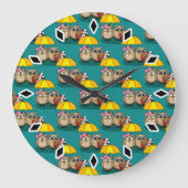 Niedliche Eule mit Schirm und Schokolade Große Wanduhr (Vorderseite)