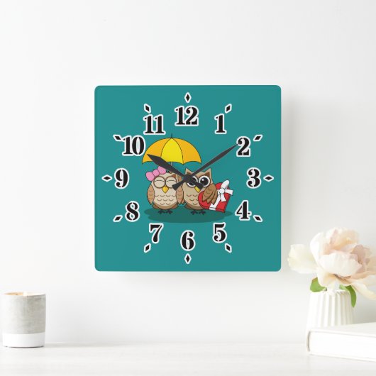 Niedliche Eule mit Schirm und Schokolade Quadratische Wanduhr (Zuhause)