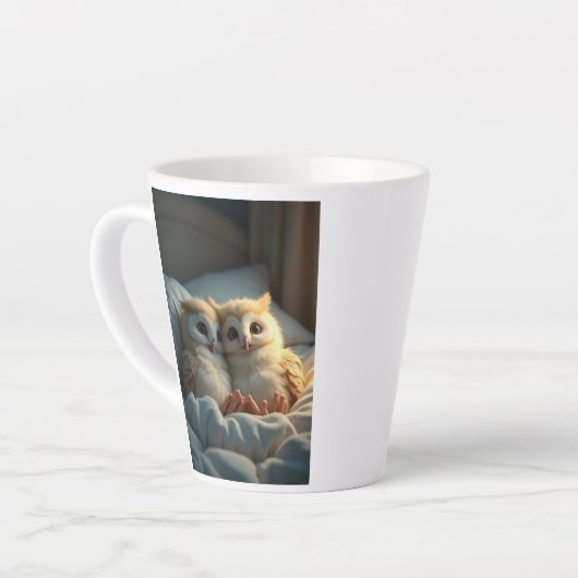 Niedliche Eulen im Bett Tasse (Linke Ecke)