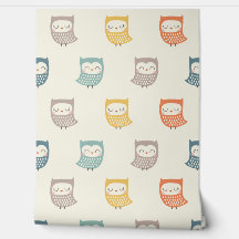 Niedliche Eulen in abgestuften Herbstfarben auf Ra