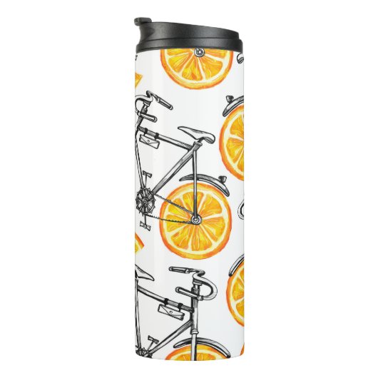 Niedliche Fahrräder mit orangefarbenen Rädern. Was Thermosbecher (Nach rechts gedreht)