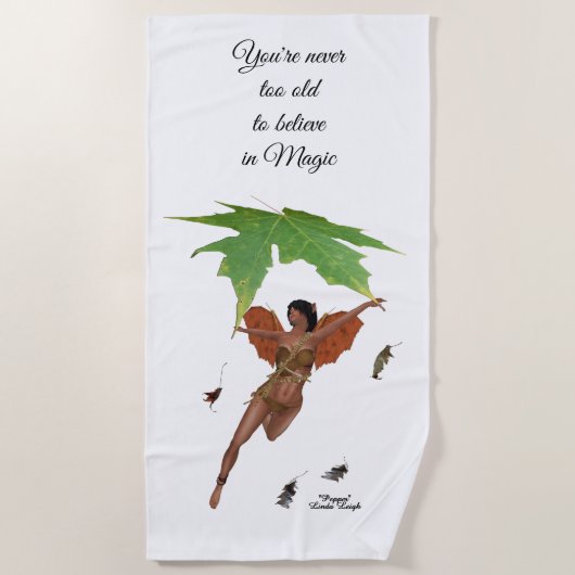 Niedliche Faibe mit braunem Wings Beach Handtuch (Vorderseite)