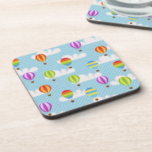 Niedliche Farbenfrohe Heißluftballonmuster Getränkeuntersetzer (Linke Seite)