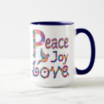 Niedliche farbenfrohe Peace Liebe Freuen Sie sich  Tasse<br><div class="desc">Dieses farbenfrohe,  handbemalte Design ist der perfekte Weg,  um Ihr saisonales Geschenk zu steigern!</div>