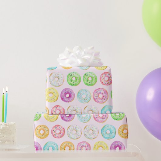Niedliche Farbenspiel Moderne Donut Themed Geschenkpapier (Partygeschenke)